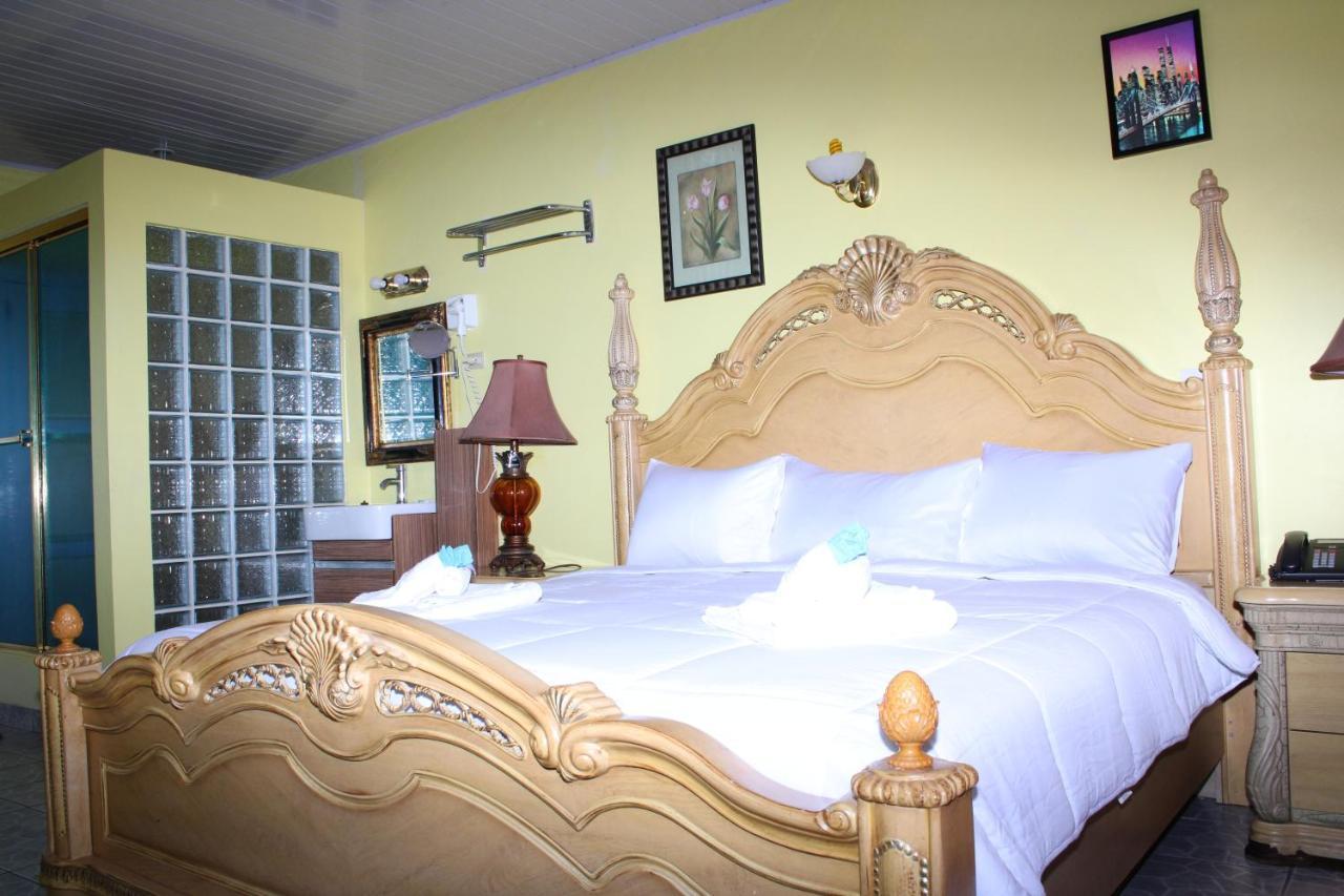 Pg Quality Inn Georgetown Exteriér fotografie